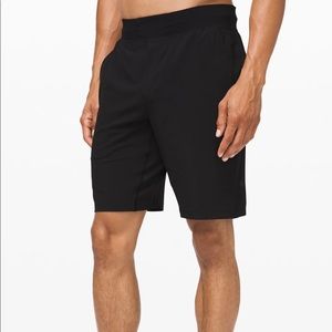 Lululemon T.H.E. Short 9" - available for bundle